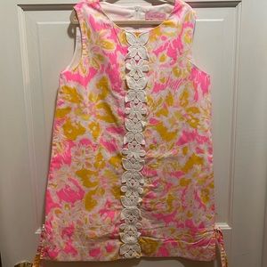 (new) Girls Little Lilly Pulitzer Classic Shift Dress